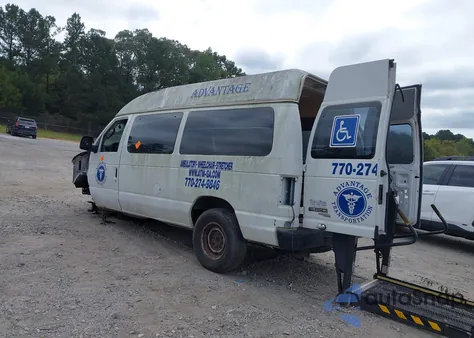 2011 Ford E-150 Commercial z USA, uszkodzony, nr VIN 1FTNE1EW6BDA45742